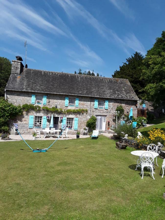 Moulin De La Civiere Bed and Breakfast Kergrist-Moelou Εξωτερικό φωτογραφία